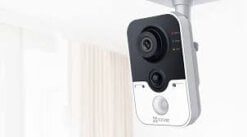 מצלמות קוביה IP Hikvision – אבטחה חכמה בעיצוב קומפקטי