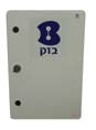 ארון פוליאסטר 800X600X300 עם פלטת עץ ומנעול בזק ואוזני תליה